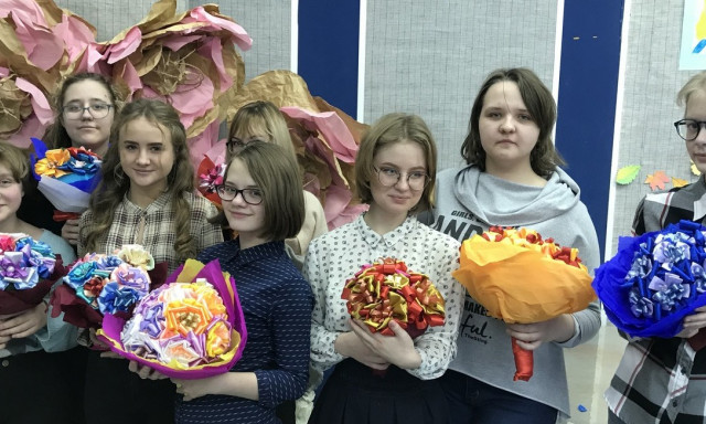 «Волшебная бумагопластика»