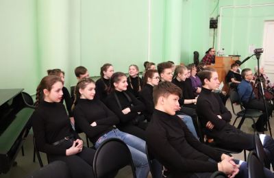 Театра-студияи «ТиМ». Межрегиональный фестиваль – конкурс  «Театральная карета»