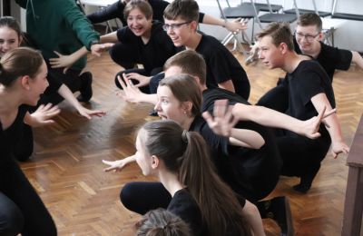 Театр-студия «ТиМ». Тренинг актрис театра «Ковчег» Евгении Разумной и Юлии Макаровой