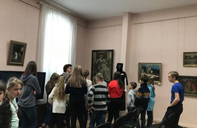 Экскурсия изостудии «Акварель» Дома художественного творчества детей в Государственный Художественный музей