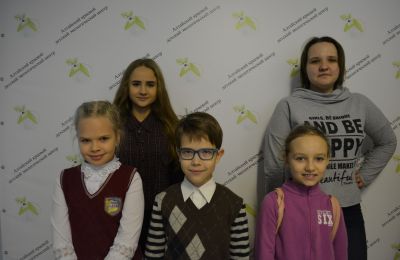 Участие изостудии Акварель в конкурсе Зеркало природы