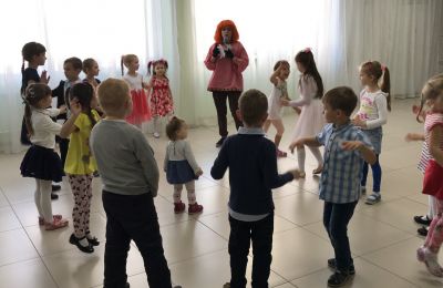Посвящение юных художников в студийцы «Акварели»