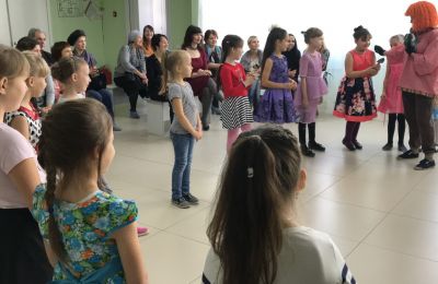 Посвящение юных художников в студийцы «Акварели»