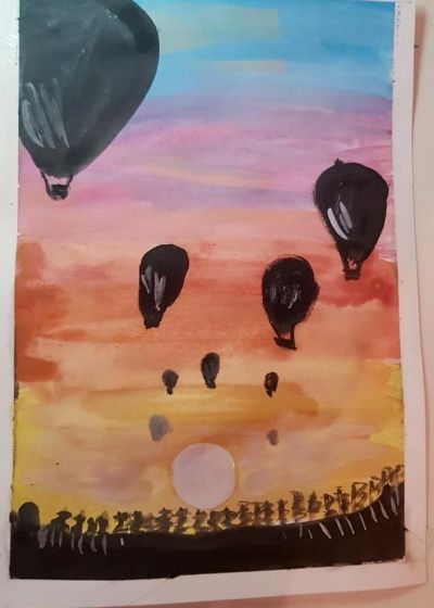 Парад воздушных шаров. Работы учащихся изостудии «Акварель»