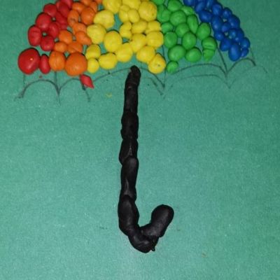 Изготовление картин из пластилина «Пластилиновый зонтик» Работы учащихся изостудии «Акварель»
