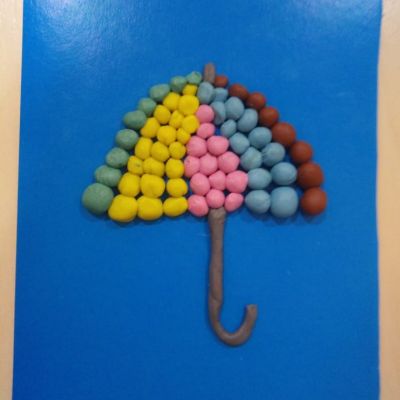 Изготовление картин из пластилина «Пластилиновый зонтик» Работы учащихся изостудии «Акварель»