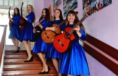 ВИА «Амадео» в Перинатальном центре Алтайского края