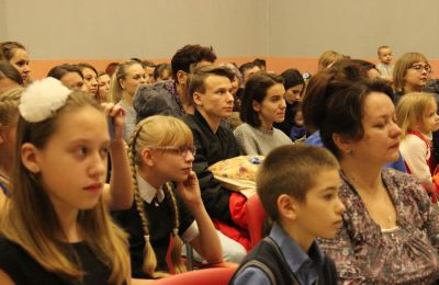 Концерт студии «Гармония», посвящённый Дню матери