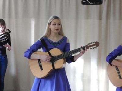 Закрытие месячника пожилого человека. ВИА «Амадео»