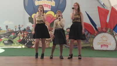 Наши маленькие звездочки – дети-артисты стали украшением городских площадок