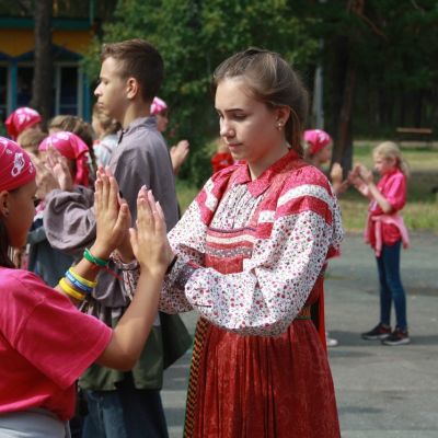 Школа юного модельера «Мой стиль» ДХТД города Барнаула в Международной летней детской деревне «Алтай 2019»