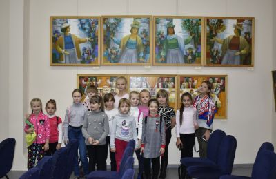 «Палитра» в Государственном художественном музее Алтайского края