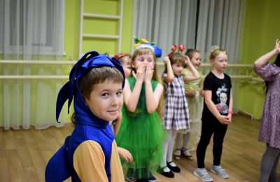 Новогодние праздники в студии «Палитра»