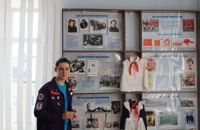 Лидером детского совета РДШ стала Виктория Краснослободцева (вокальная студия «Камертон» Дома художественного творчества детей Идустриального района города Барнаула.)