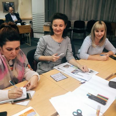 Руководитель студии тележурналистики «Панорама+»  Татьяна Сергеевна Шатова на семинаре в издательском доме «Алтапресс»