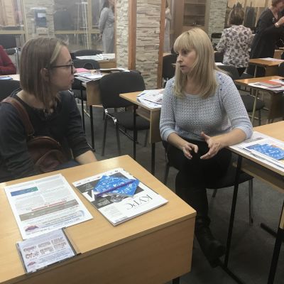 Руководитель студии тележурналистики «Панорама+»  Татьяна Сергеевна Шатова на семинаре в издательском доме «Алтапресс»