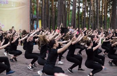 Ансамбль народного танца «РОСИНКИ». Летняя танцевальная школа «Рассвет»