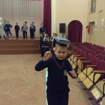 Дефиле участников 