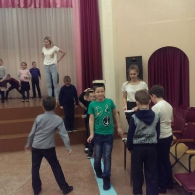 Дефиле участников 