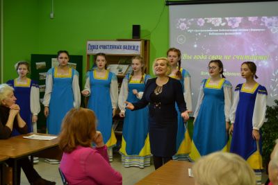 Выступления вокального ансамбля Веселинки в рамках реализации проекта  «Прояви заботу»