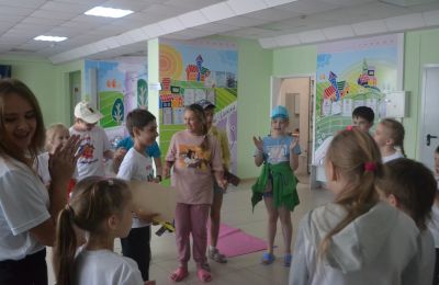 День именинника Артёма в Акварели