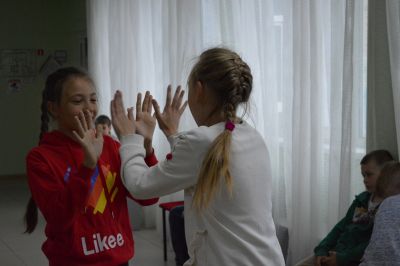 Игровая программа в подарок от коллег - профильного лагеря 