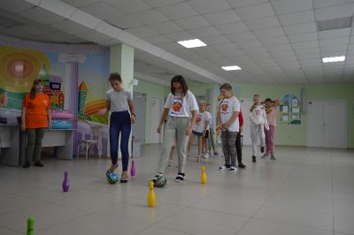 Игровая программа в подарок от коллег - профильного лагеря 