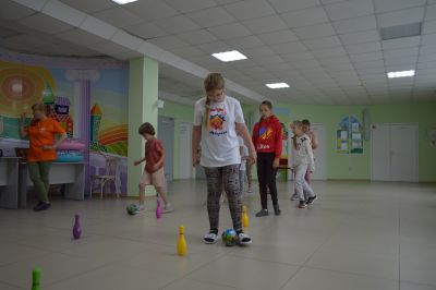Игровая программа в подарок от коллег - профильного лагеря 