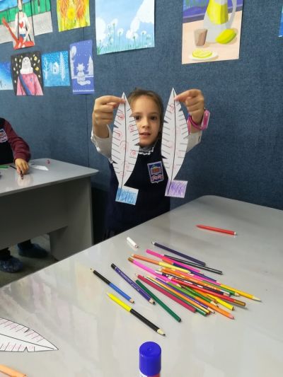 Экскурсия в Дом художественного творчества детей города Барнаула параллели 1-ых классов СОШ № 117