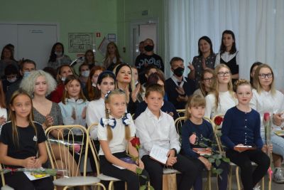 Вручение сертификатов лучшим учащимся ДХТД