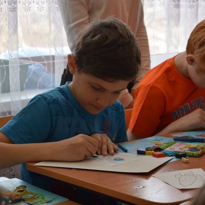 «Искусство творит добро» для Барнаульских центров помощи детям