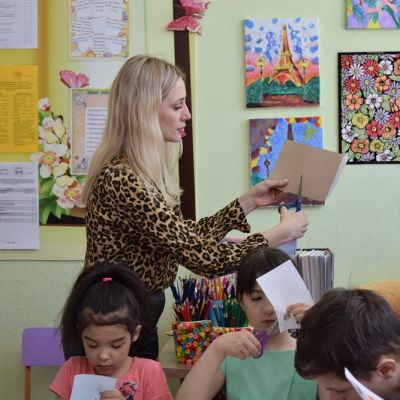 «Искусство творит добро» для Барнаульских центров помощи детям