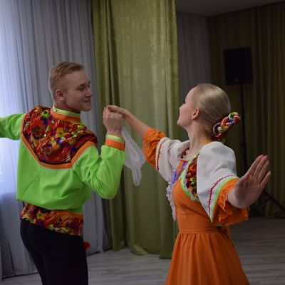 «Искусство творит добро» для Барнаульских центров помощи детям