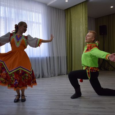 «Искусство творит добро» для Барнаульских центров помощи детям