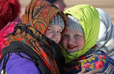 Коллективы Дома художественного творчества детей на масленичных гуляньях