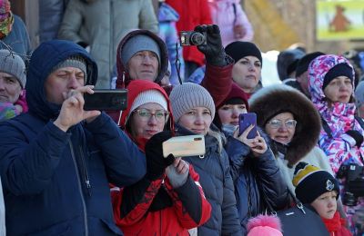 Коллективы Дома художественного творчества детей на масленичных гуляньях