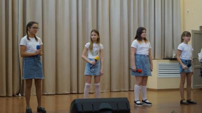 Районный этап окружного фестиваля патриотической песни им. В. Завьялова среди ОУ Индустриального района.