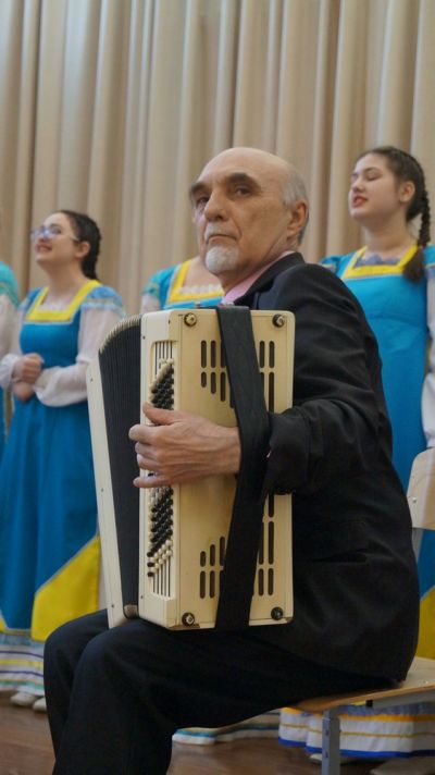 Районный этап окружного фестиваля патриотической песни им. В. Завьялова среди ОУ Индустриального района.