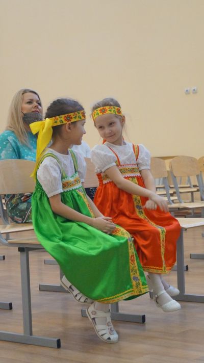Районный этап окружного фестиваля патриотической песни им. В. Завьялова среди ОУ Индустриального района.