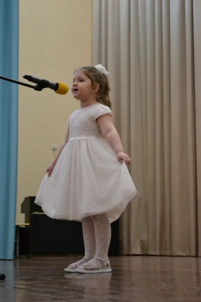 Районный этап окружного фестиваля патриотической песни им. В. Завьялова среди ОУ Индустриального района.