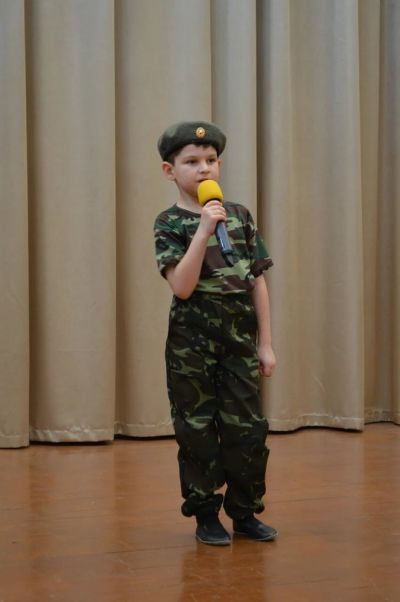 Районный этап окружного фестиваля патриотической песни им. В. Завьялова среди ОУ Индустриального района.