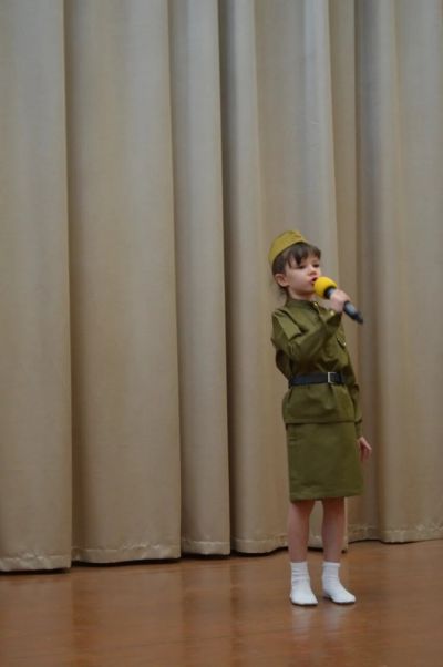 Районный этап окружного фестиваля патриотической песни им. В. Завьялова среди ОУ Индустриального района.