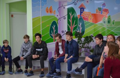 Арт-акция «Искусство творит добро» в Доме художественного творчества детей
