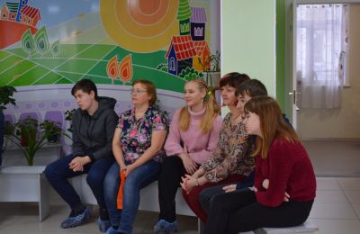 Арт-акция «Искусство творит добро» в Доме художественного творчества детей