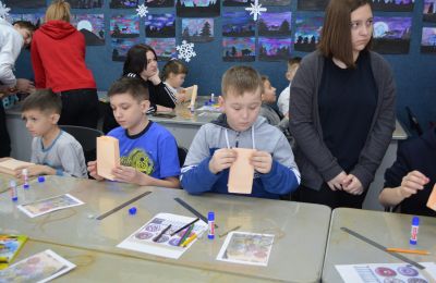 Арт-акция «Искусство творит добро» в Доме художественного творчества детей