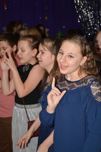 Новогодняя дискотека в ДХТД