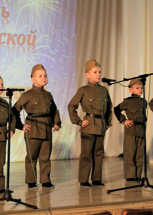 Итоги районного этапа окружного фестиваля патриотической песни имени В. Завьялова «В песнях останемся мы»