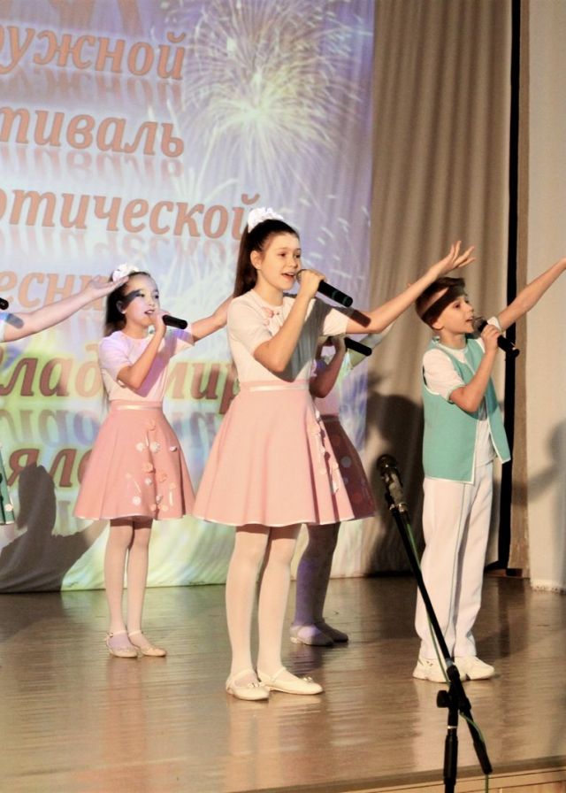 Итоги районного этапа окружного фестиваля патриотической песни имени В. Завьялова «В песнях останемся мы»