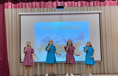 «Подвигу твоему, Ленинград!»