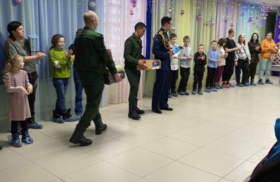 Традиционная арт-акция «Искусство творит добро»